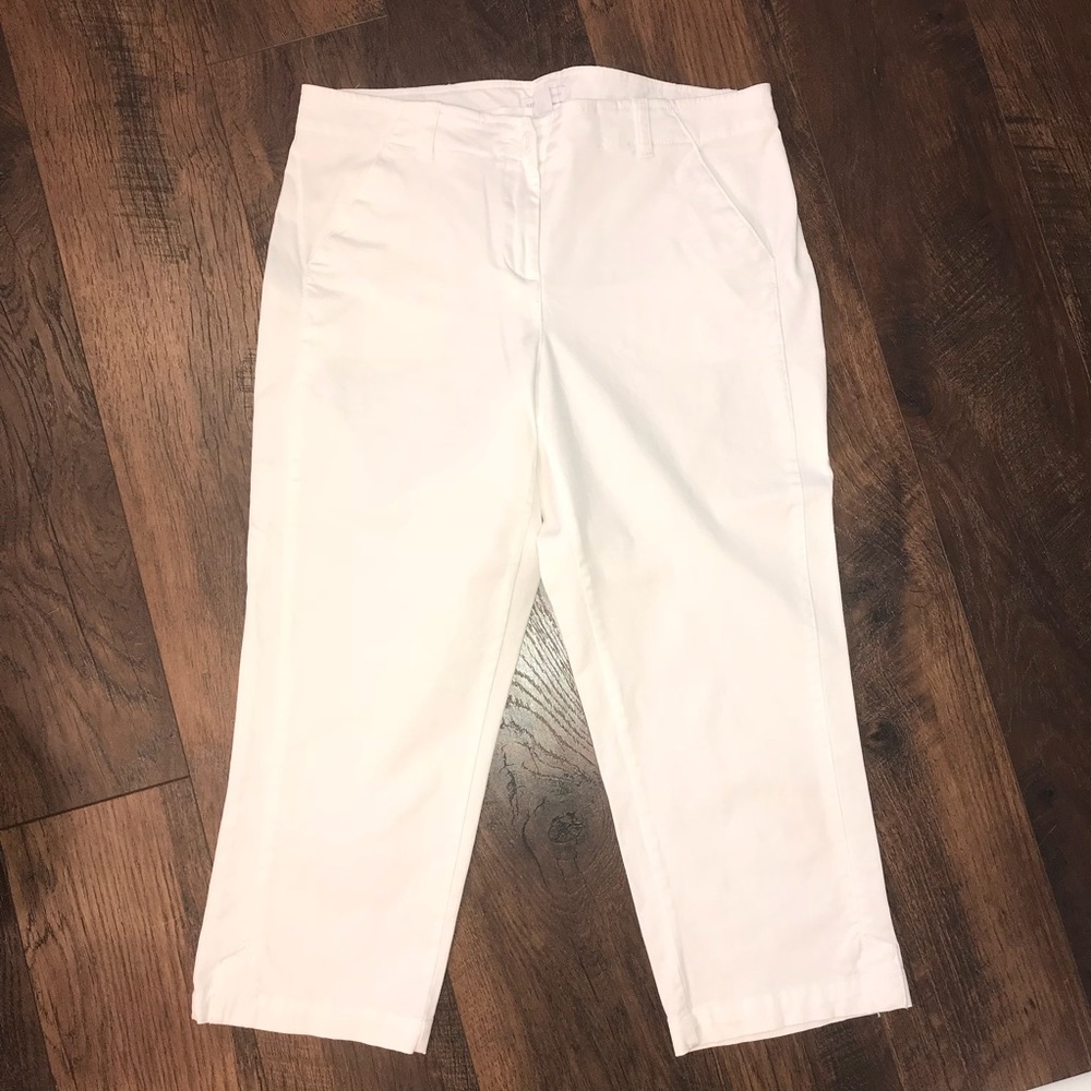 NWOT New York & Company Crop Pants